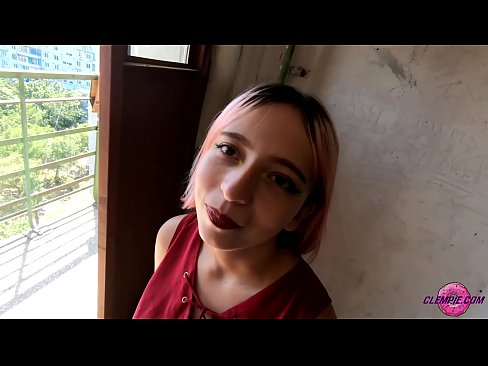 ❤️ Ուսանող Զգացմունքային ծծում է օտարին ծայրամասում Անալ պոռնո մեզ մոտ ❤